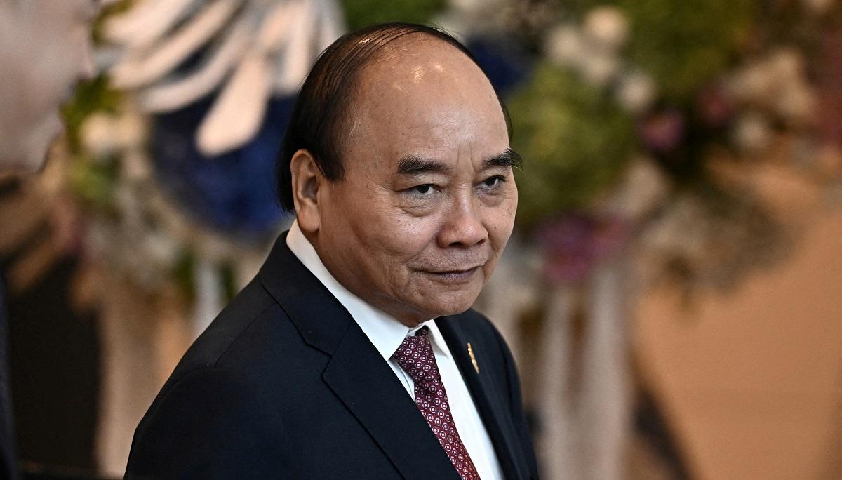 Vietnam president resigns amid major anti-graft purge