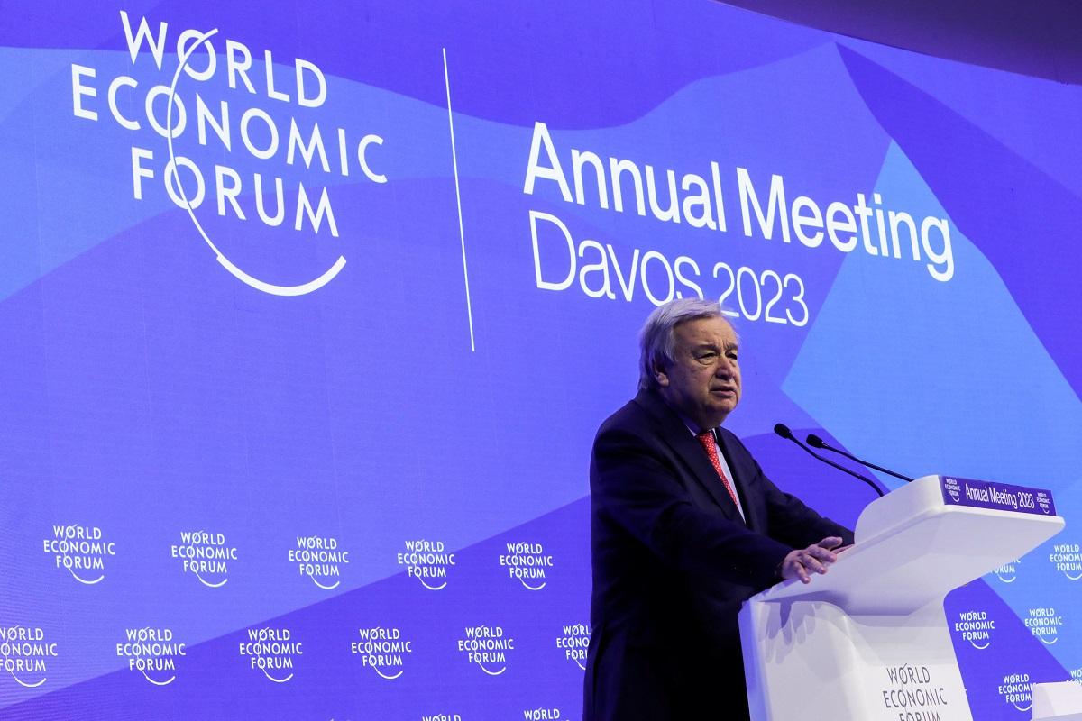Davos 2023: Sekjen PBB mengecam perusahaan minyak karena ‘kebohongan besar’ atas pemanasan global