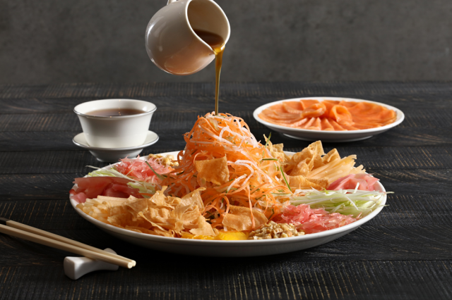 The delicious salmon yu sheng salad at Jasmine. Photo courtesy: New World Hotel