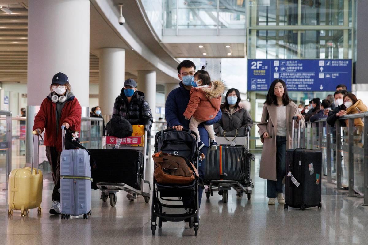 ‘We can’t wait!’: Jubilant Chinese head home for Lunar New Year