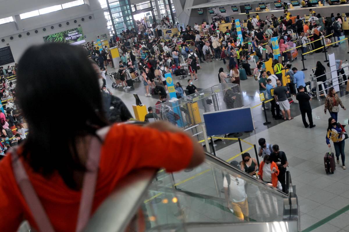 New NAIA urges Undas travelers to arrive at airport early