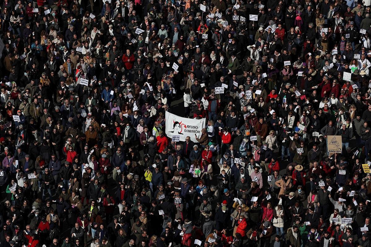 Spain health workers hold huge Madrid protest over state of health system