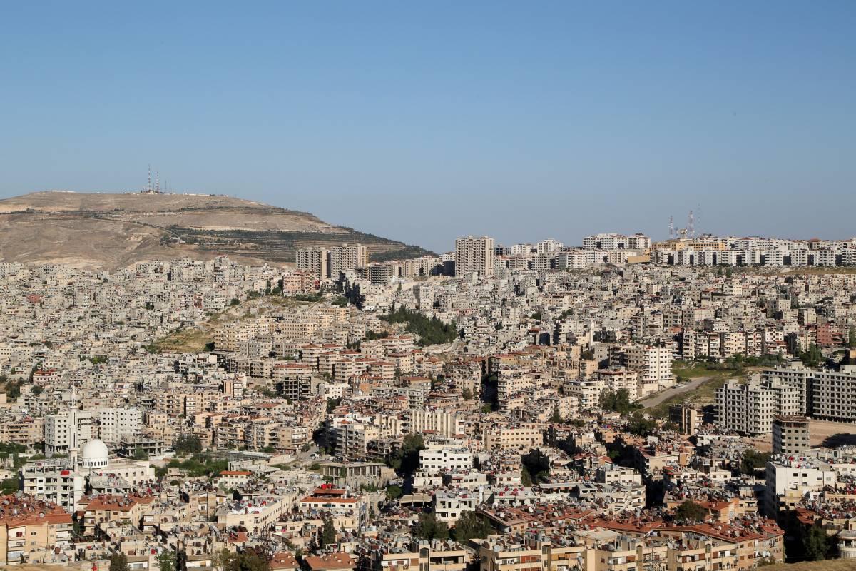 Israeli missile strikes building in central Damascus, five dead —witnesses, army