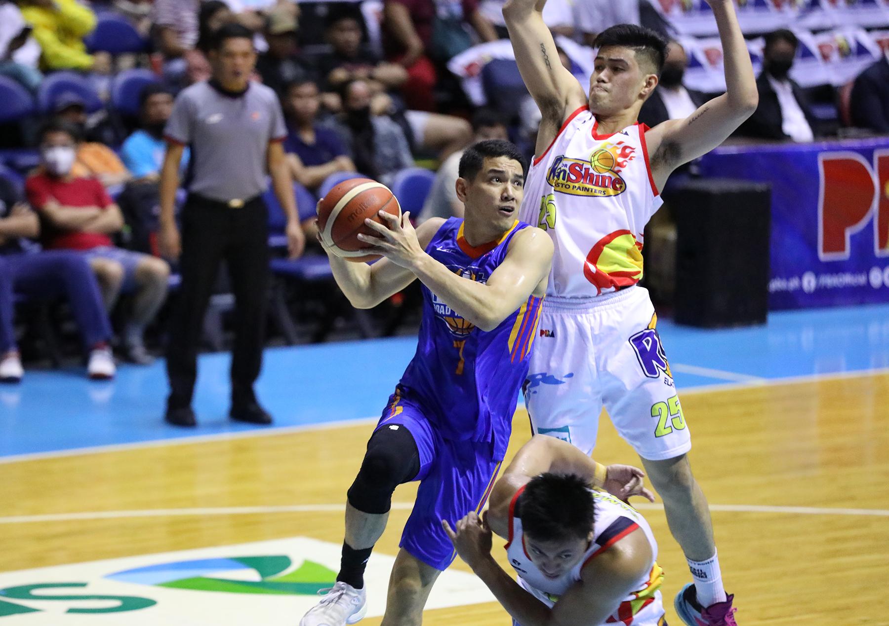 NLEX books QF slot with win over Rain or Shine; NorthPort’s Murphy erupts for 47 vs Blackwater