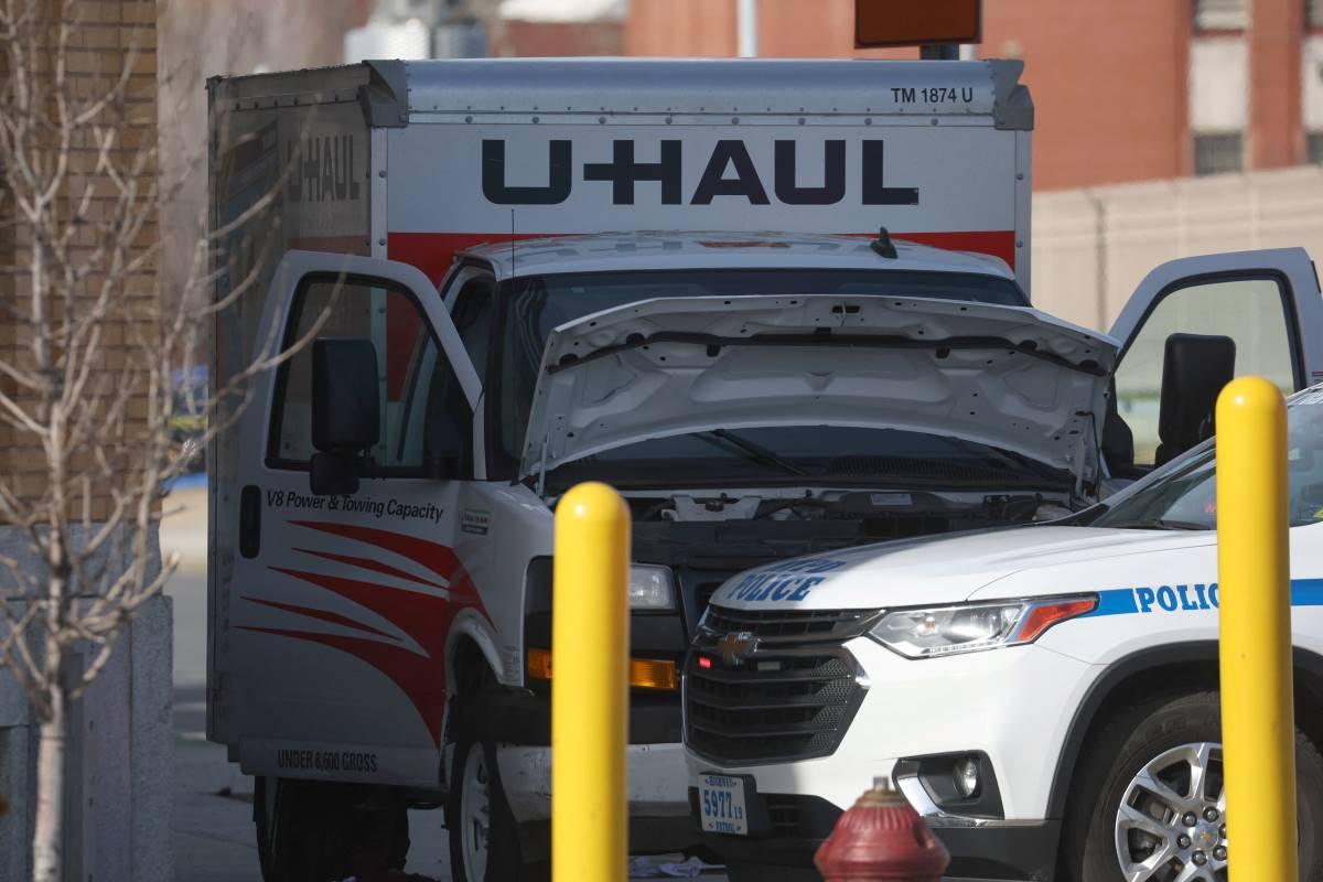 Man driving U-Haul truck injures eight in New York