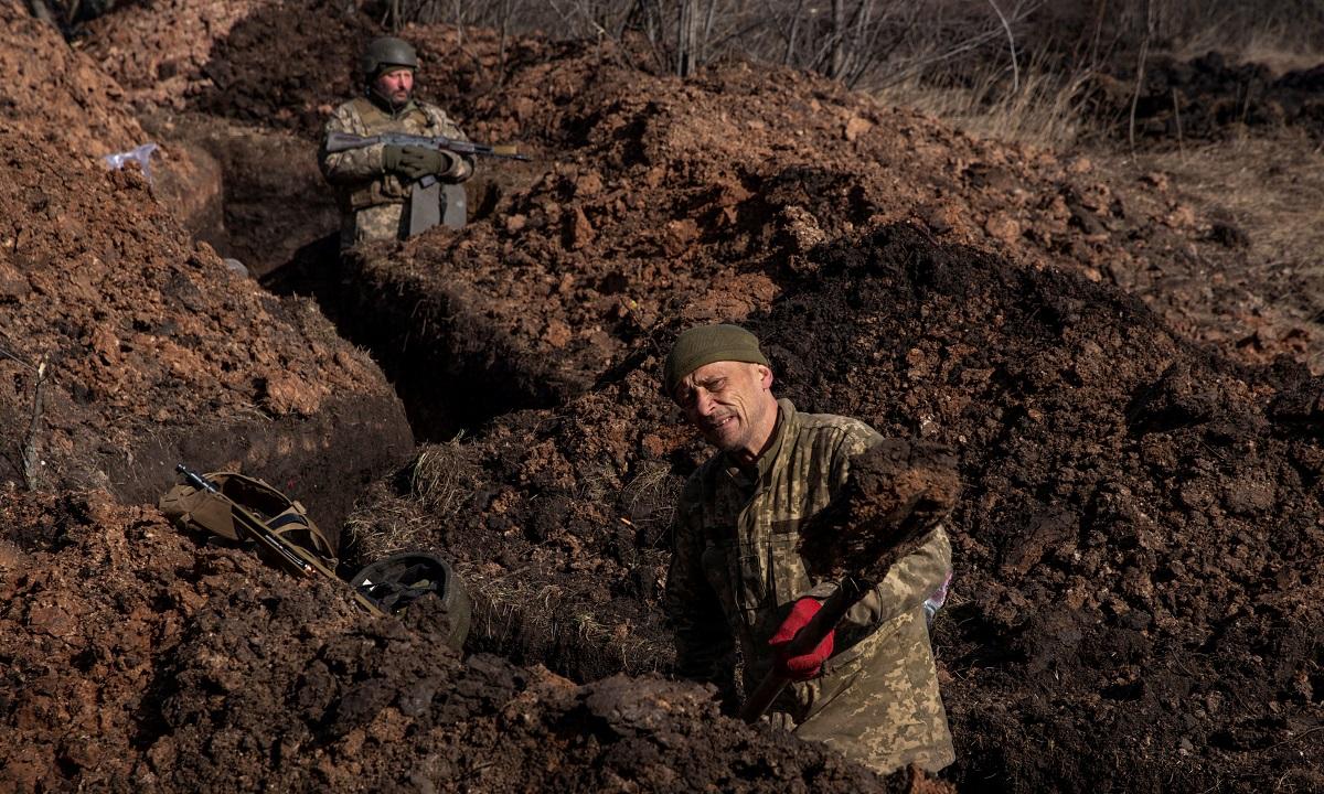 Kyiv says forces are holding on in ‘hellish’ Bakhmut battle