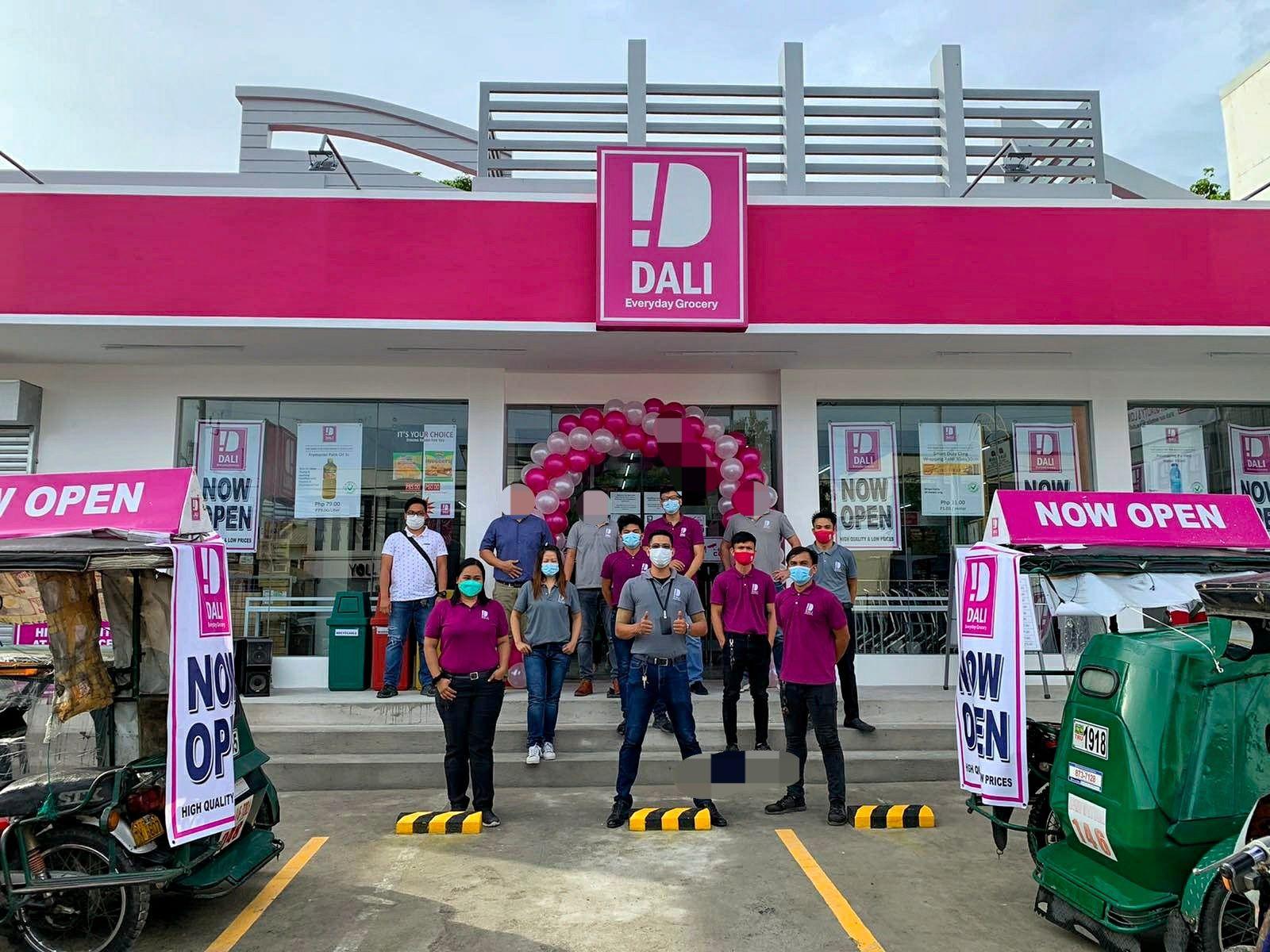 ADB menginvestasikan  juta dalam rantai toko bahan makanan ‘diskon keras’ DALI di Filipina