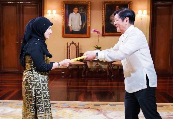 马科斯对马来西亚持乐观态度，文莱继续支持棉兰老岛 – GMA Network