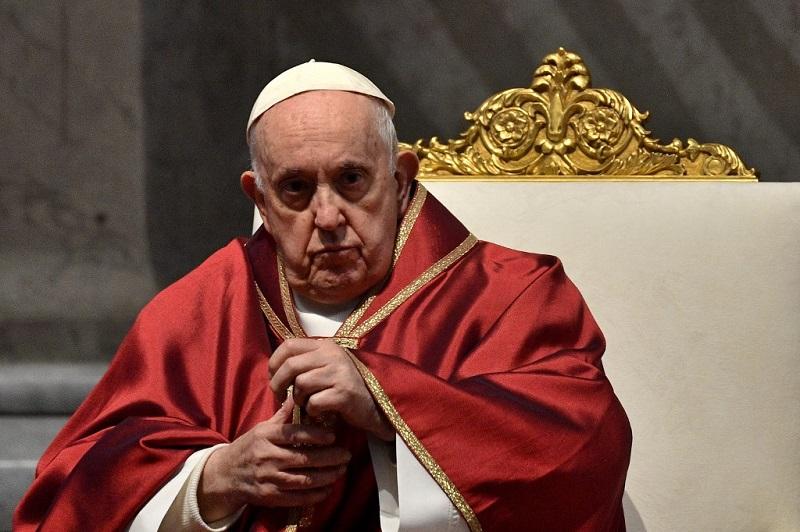 Pope Francis has fever, clears schedule – Vatican