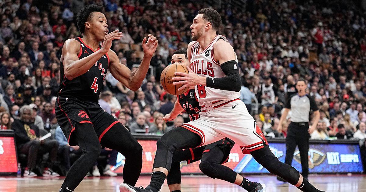 Bulls rally past Raptors, earn shot at Heat for playoff bid