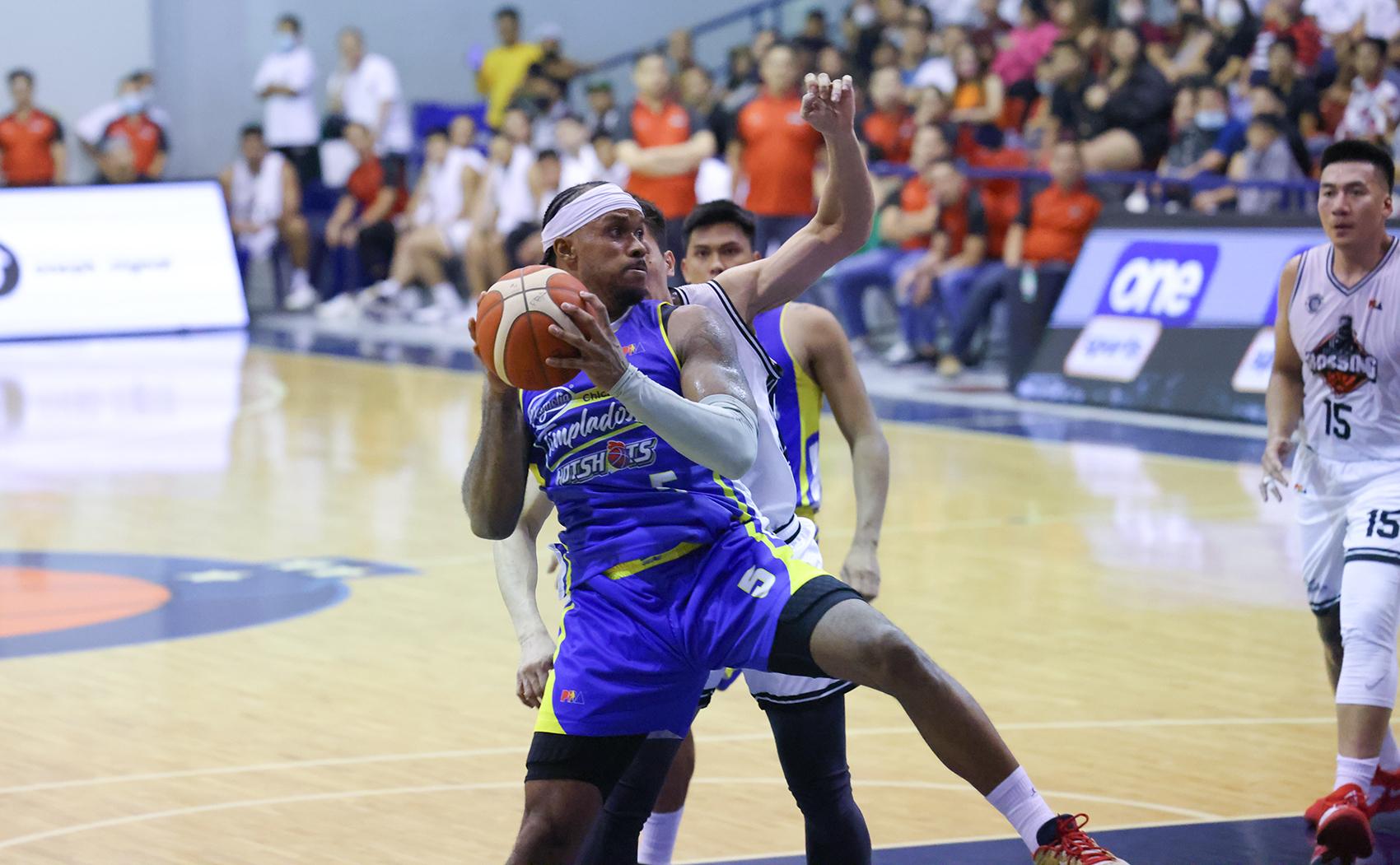 Magnolia romps past Blackwater; Soyud, Muyang post double-doubles in Phoenix win against Meralco