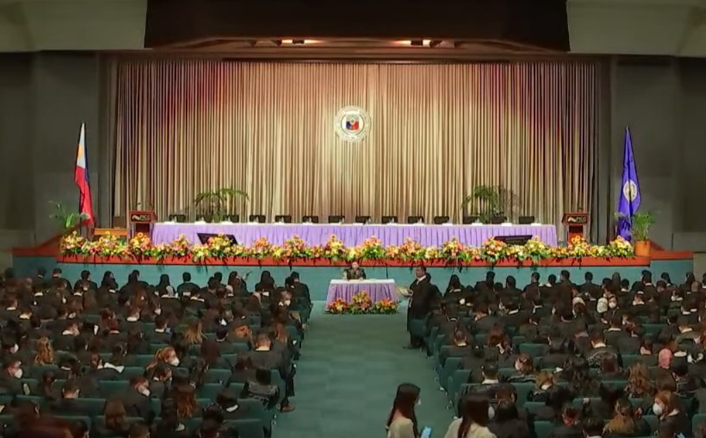 Almost 4,000 2022 Bar passers take their oath