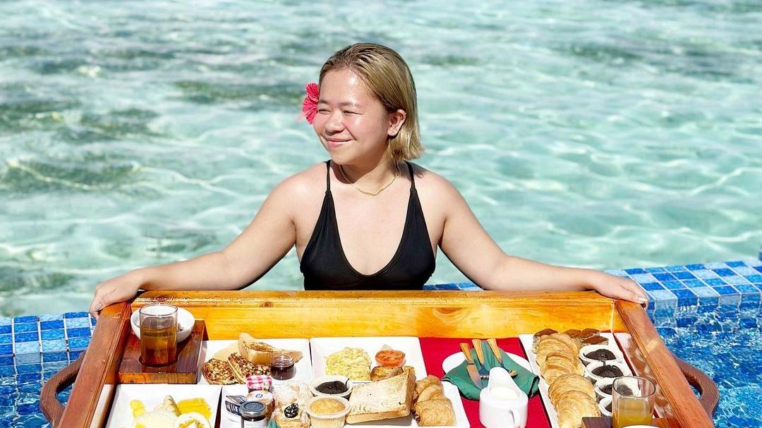 Kiray Celis spends last day of vacay in Maldives with a breakfast feast by the pool - Vimarsana News