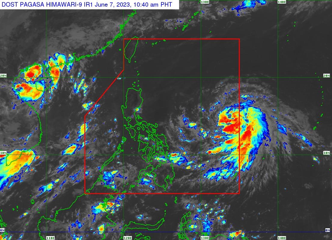 Chedeng Keeps Strength, Moves Northward Over Philippine Sea | GMA News ...