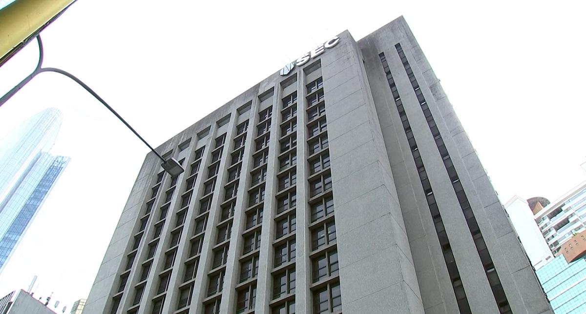 SEC chief Lim mulls lowering fees for MSMEs