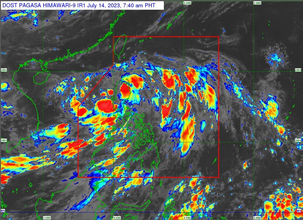 Dodong moves toward Cagayan; Signal No.1 up in 12 areas | GMA News Online