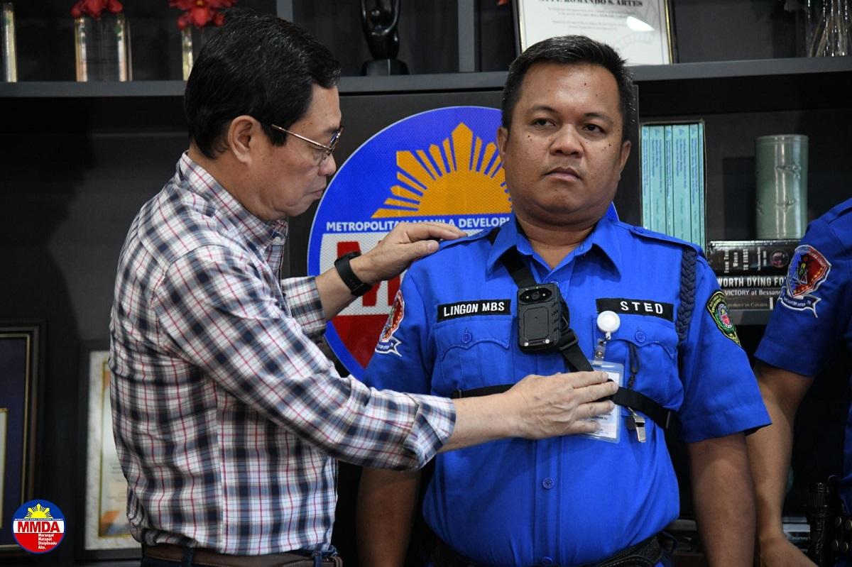 MMDA, Stakeholders Discuss Use Of Body Cameras During Traffic ...