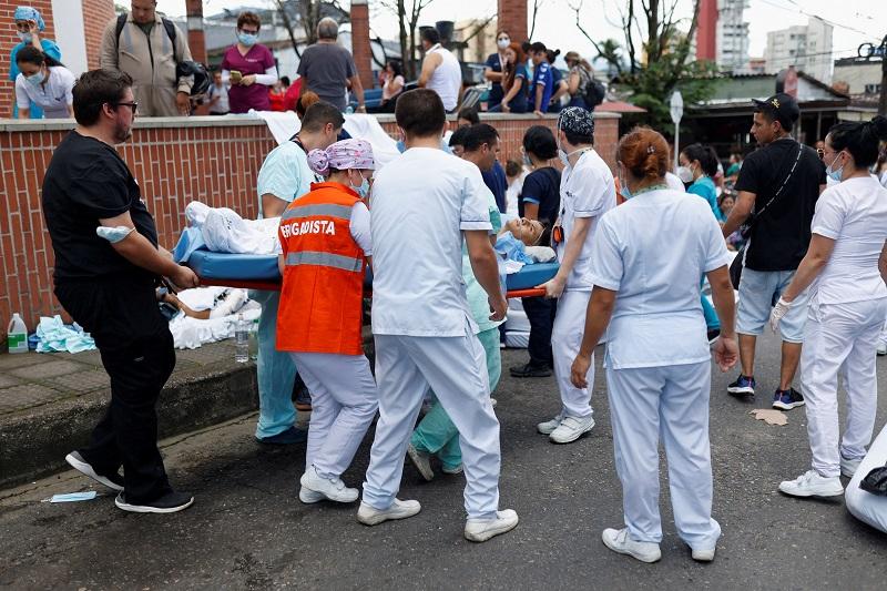 Magnitude 6.3 quake shakes Colombian capital, one dead