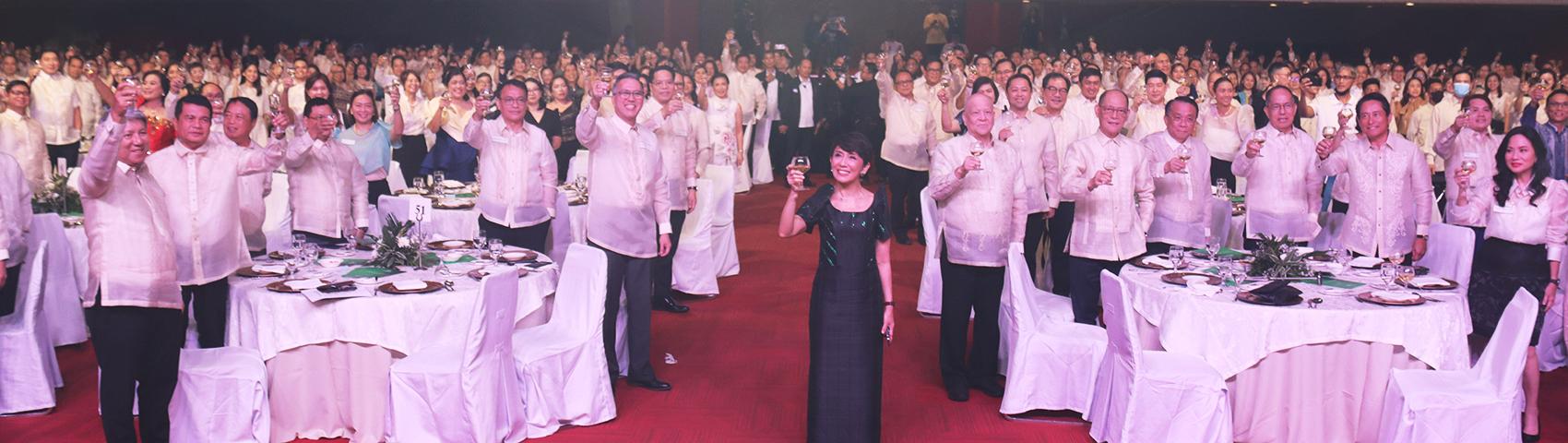 Outstanding partners shine in LANDBANK’s diamond celebration