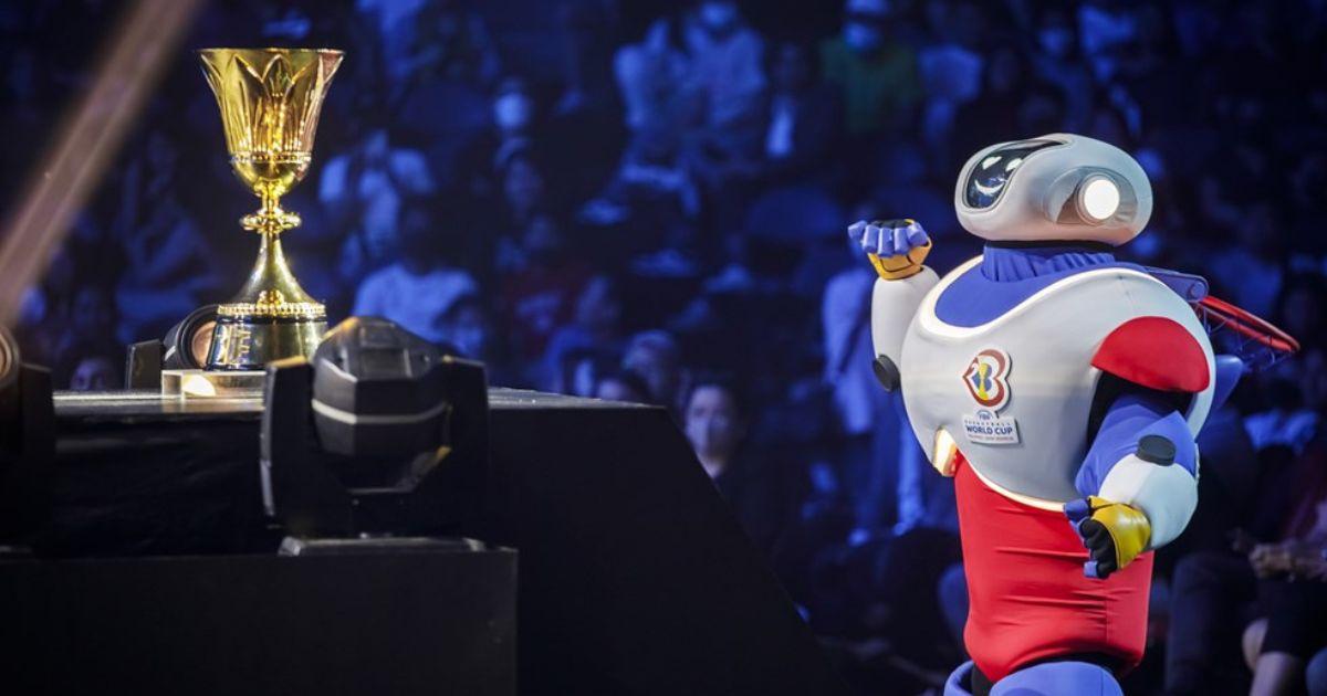 Naismith Trophy goes on tour in the Philippines