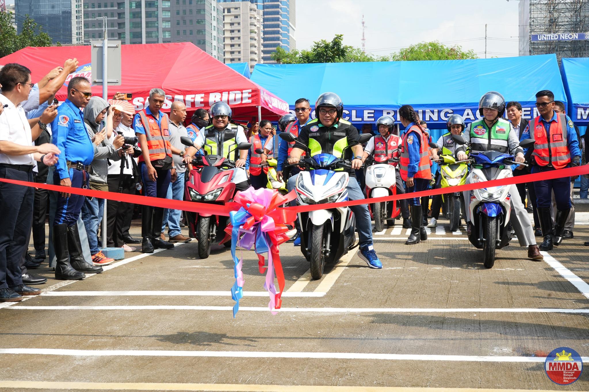 MMDA officially opens Motorcycle Riding Academy | GMA News Online