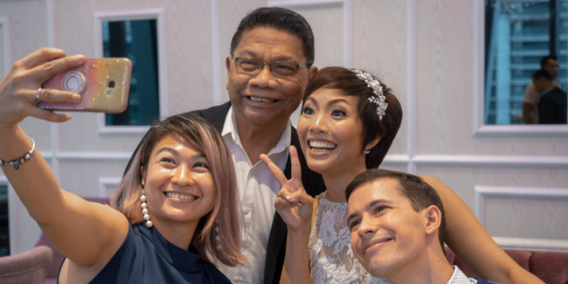 Mike Enriquez came to surprise Liza at her wedding. Photo courtesy: Liza Guillon