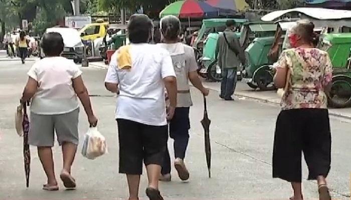 Mga Pinoy na aabot sa edad na 80 at 90, nais bigyan ng cash gift