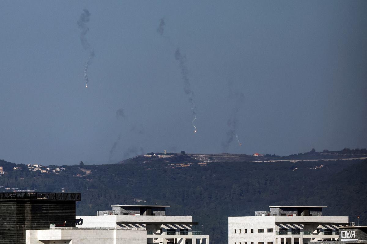 Israel strikes two Hezbollah cells in Lebanon