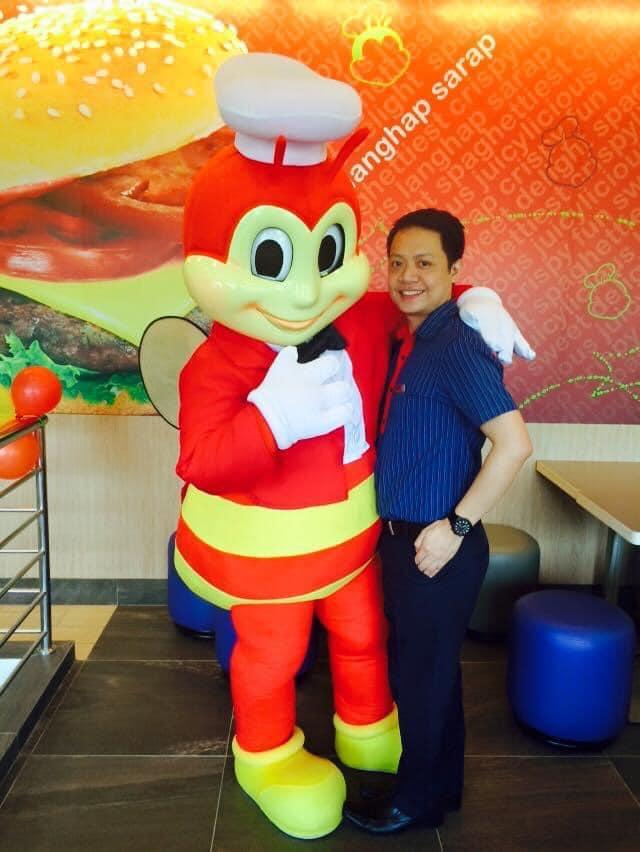 From Crew Member to Channels Head: How Jollibee Brunei Franchisee Employee Glenard Santidad Rose to Success