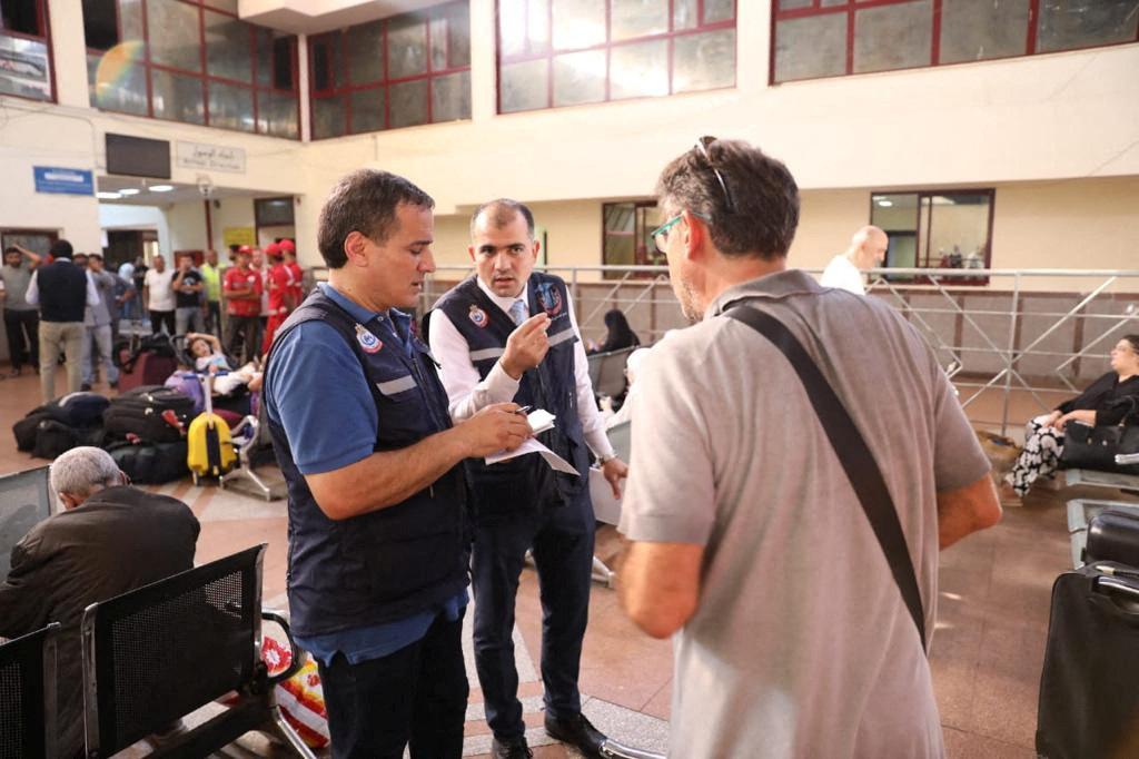 Egypt to help evacuate 'about 7,000' foreign nationals from Gaza