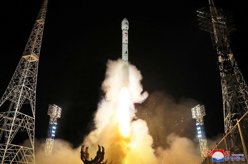 North Korea to launch satellite toward east of Luzon