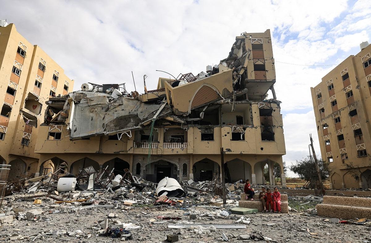 Truce shows extent of destruction in Gaza
