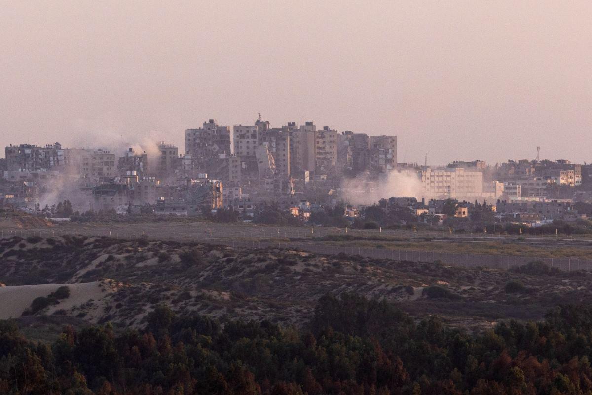 Gaza buildings bombed by Israeli troops