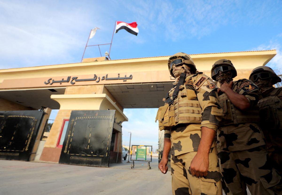 Rafah border crossing between Egypt and the Gaza Strip