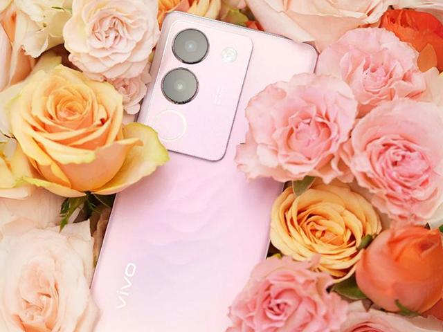 Merry, stylish Christmas with limited edition vivo V29 5G in Rose Pink