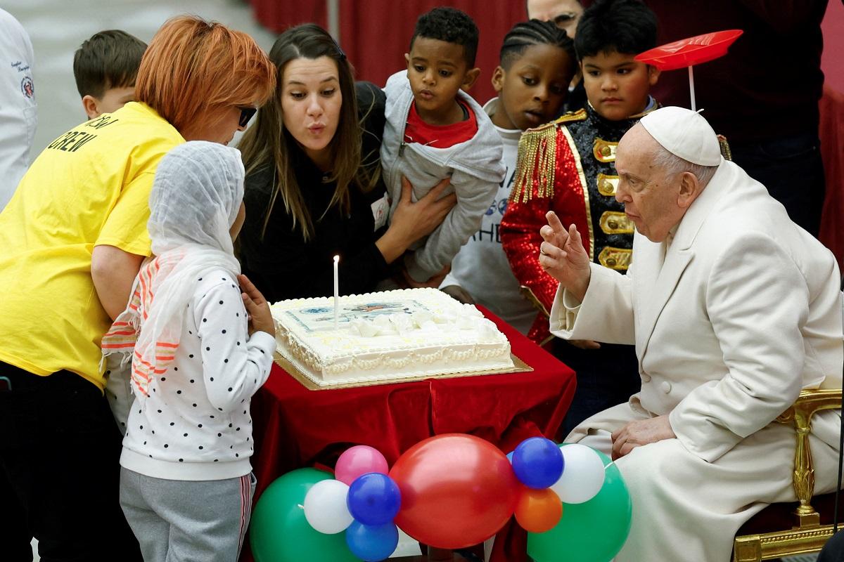 pope-francis-celebrates-87th-birthday-photos-gma-news-online