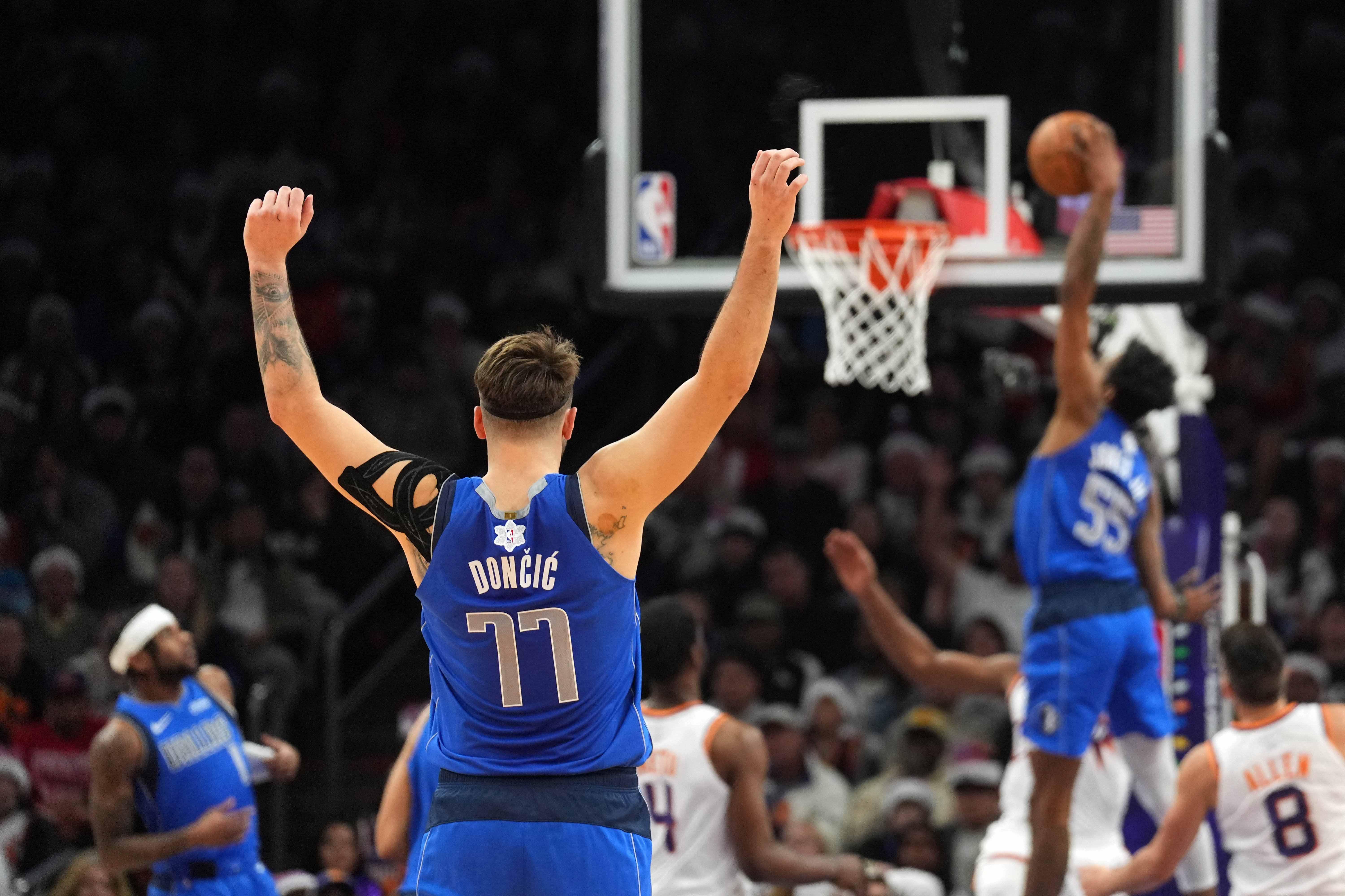 NBA Luka Doncic lights up Suns for 50 on historic night GMA News Online