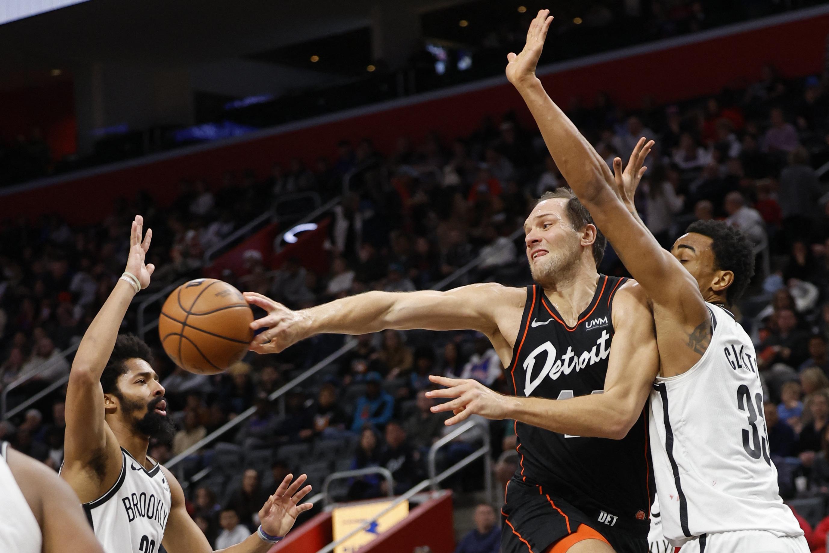 Bojan Bogdanovic retires after 10 NBA seasons due to foot injury