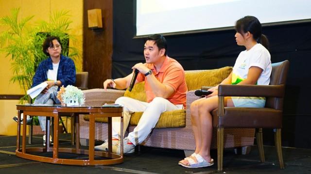 SM Engineering Design and Development Corporation President Hans &acirc;Chico&acirc; Sy, Jr. answers questions from the participants about SM&acirc;s sustainability initiatives.