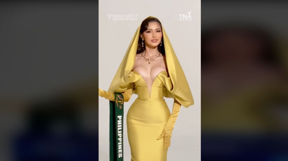 PH bet Yllana Marie Aduana stuns in Miss Earth evening gown