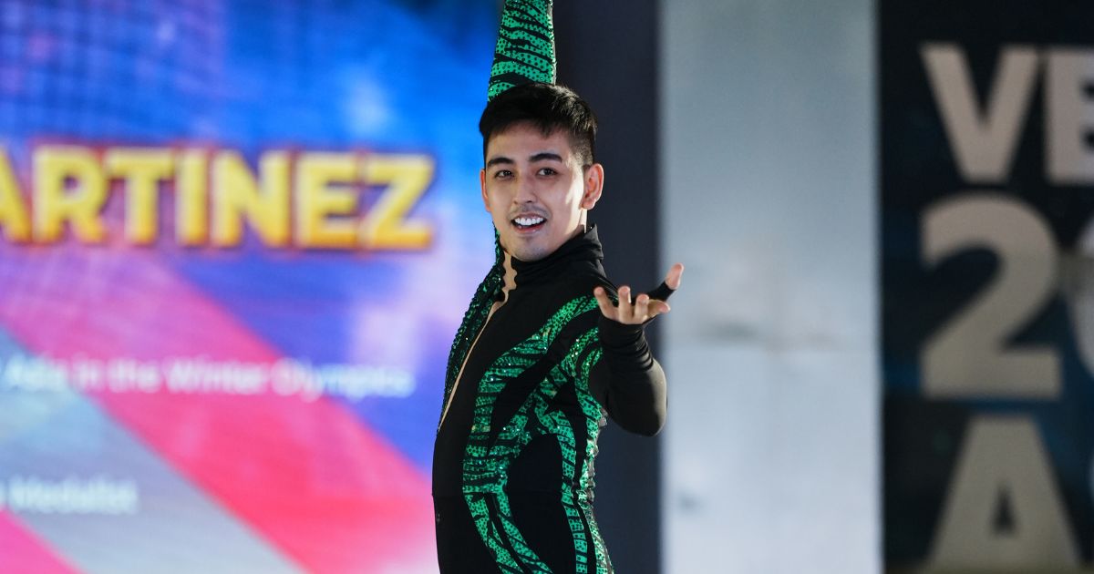 Michael Martinez Carols on Ice 2023