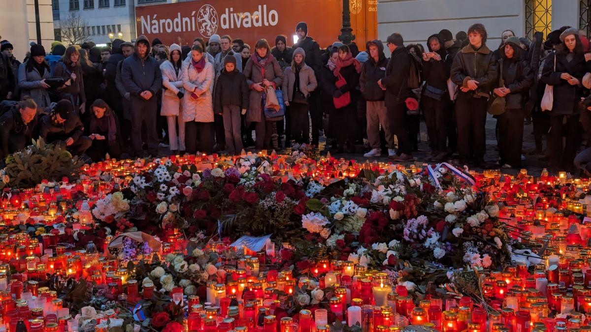 Crowds pay respects to the victims of the Prague shooting