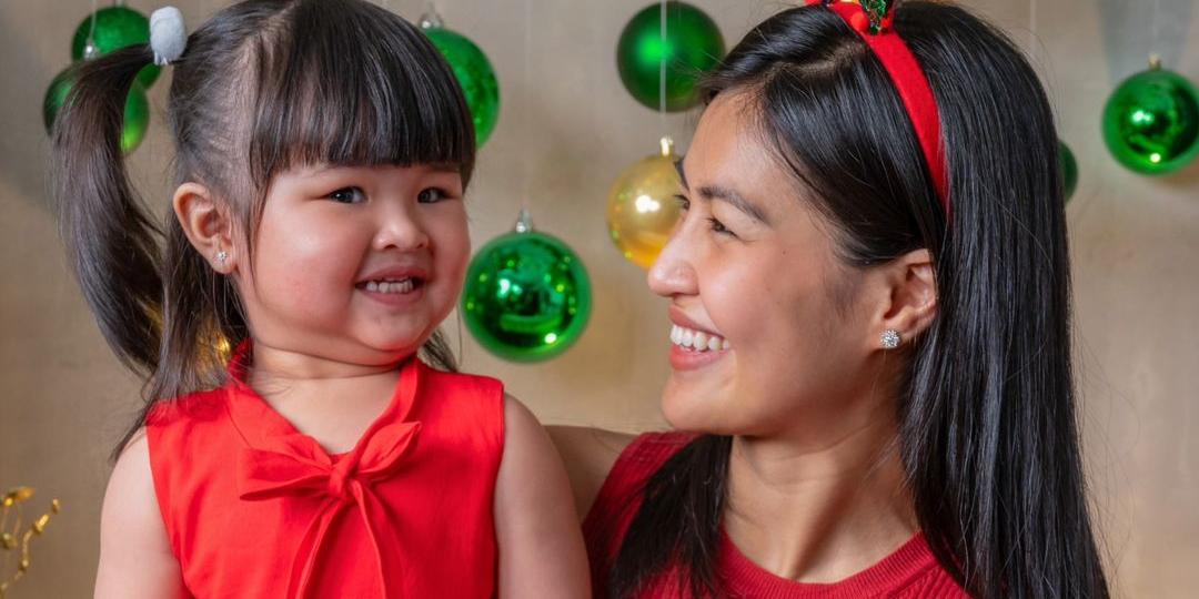 Winwyn Marquez and daughter Luna serve festive cheer in their Christmas photos