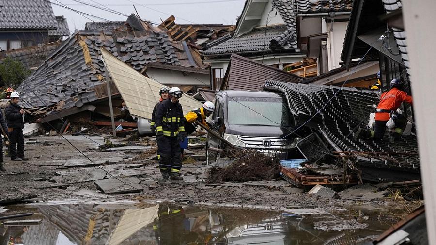 Woman in her 90s pulled from rubble five days after Japan quake