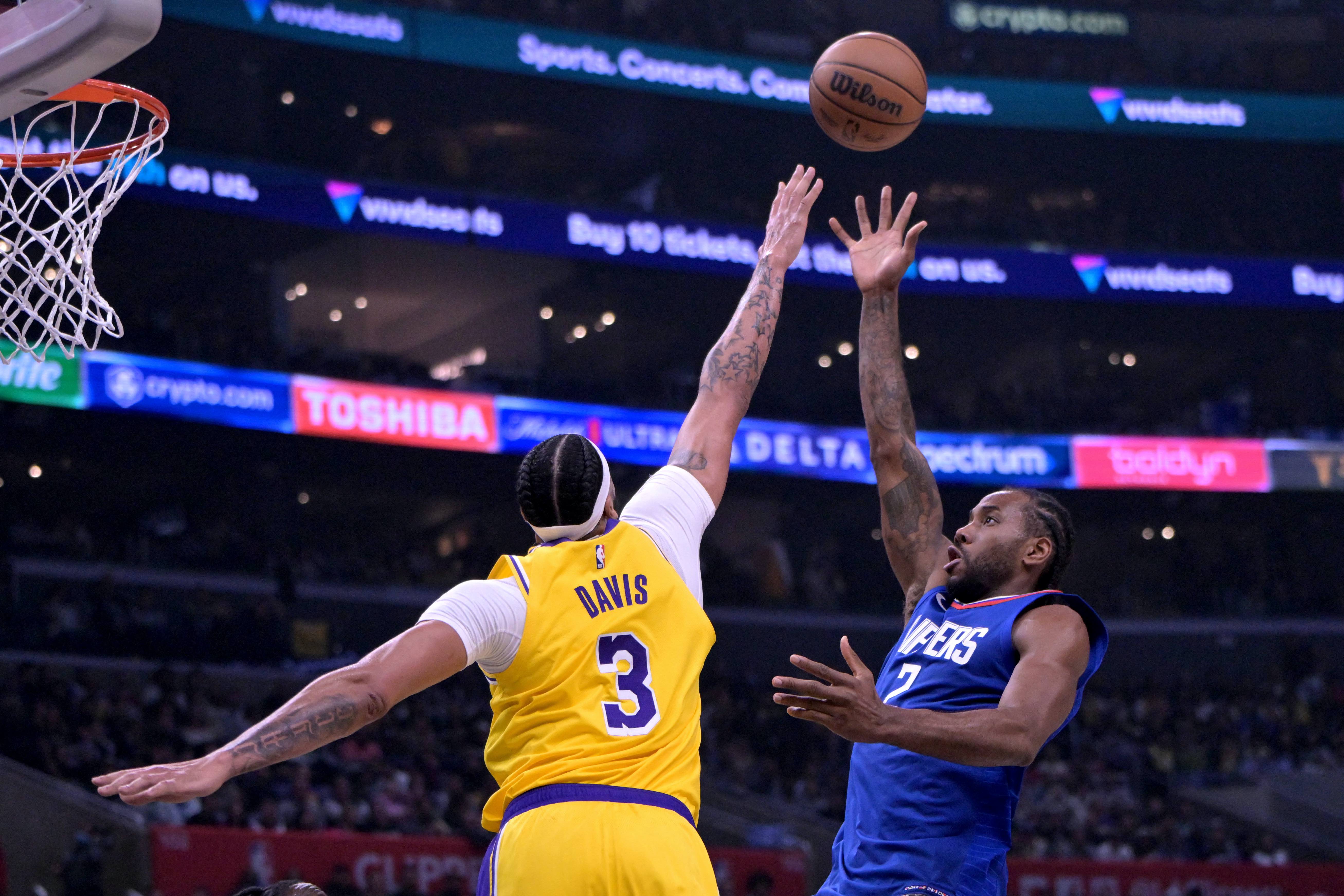 NBA Clippers ride Kawhi Leonard's tripledouble to win over Lakers