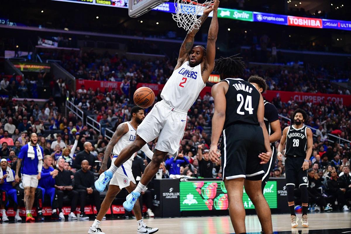 NBA: Kawhi Leonard takes over in fourth as Clippers stun Nets