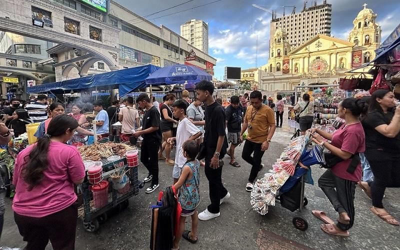 Quiapo vendors fear low sales due to Traslacion restrictions