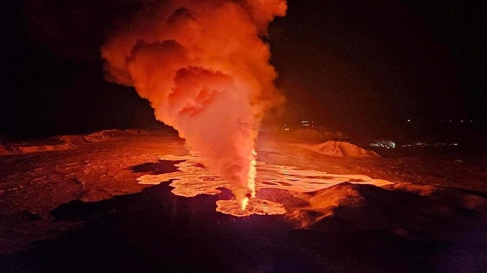 Iceland volcano erupts, spewing lava fountains