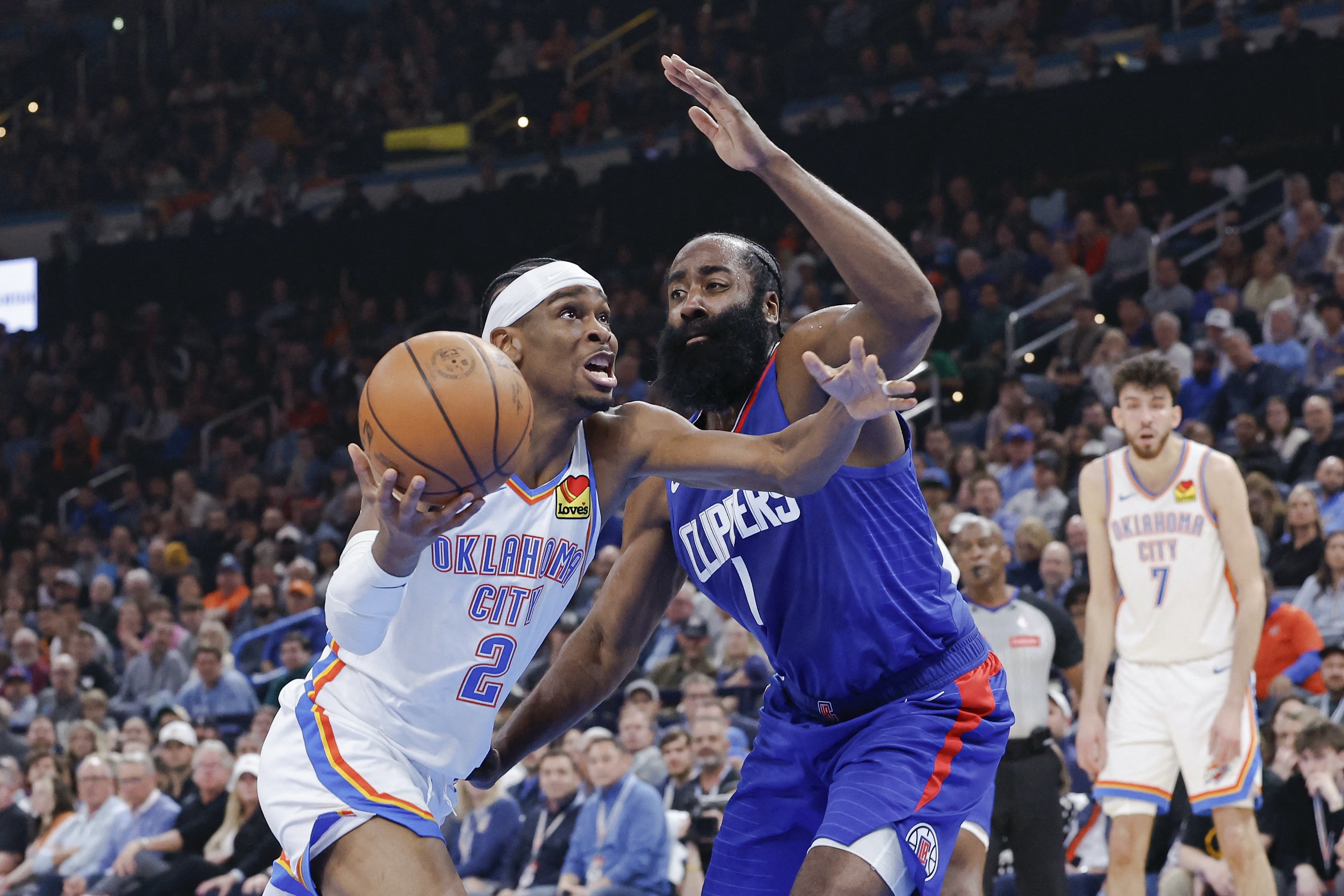 NBA: Swat-happy Thunder pull away from Clippers thumbnail