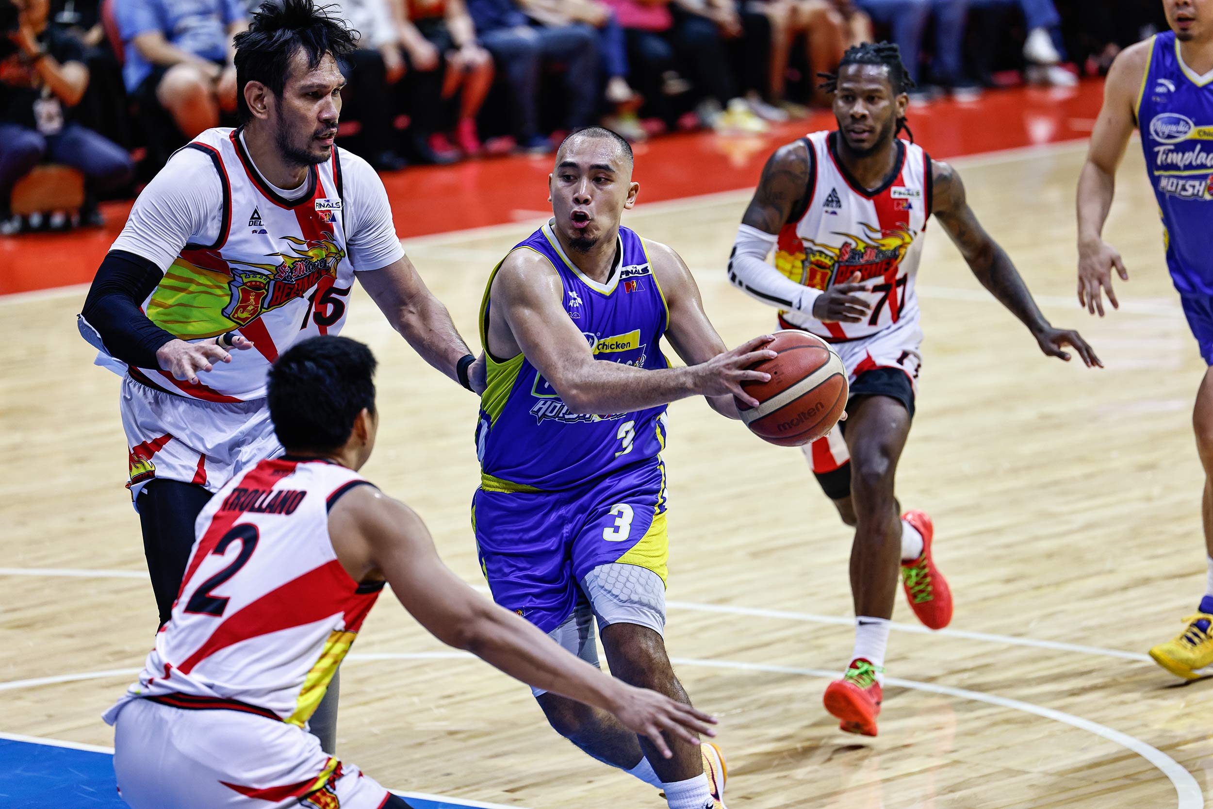 'Saddest birthday' for Paul Lee as Magnolia crumbles late vs San Miguel in Game 6